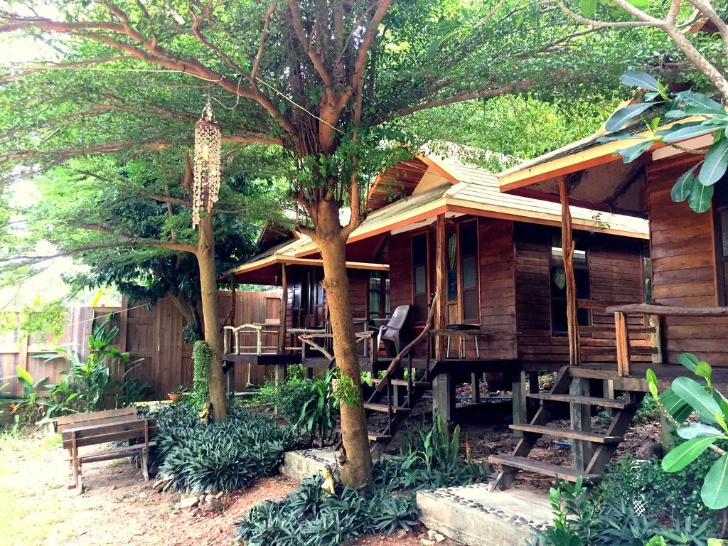 Apartament Baan Pha Nin Mung Korn Rayong Zewnętrze zdjęcie
